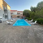Apartman Adria With Swimming Pool