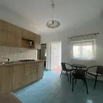 Adria With Swimming Pool Apartman