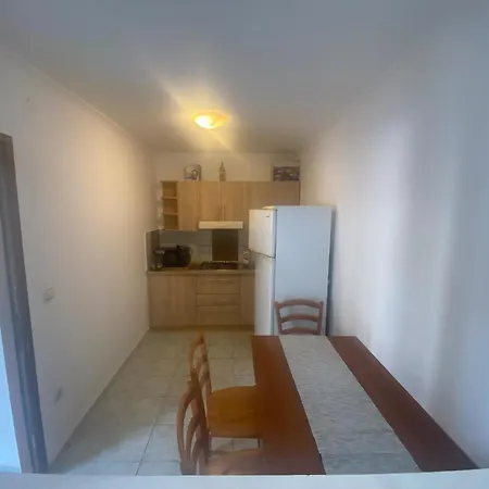 דירה Adria With Swimming Pool *