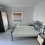Adria With Swimming Pool Apartament *